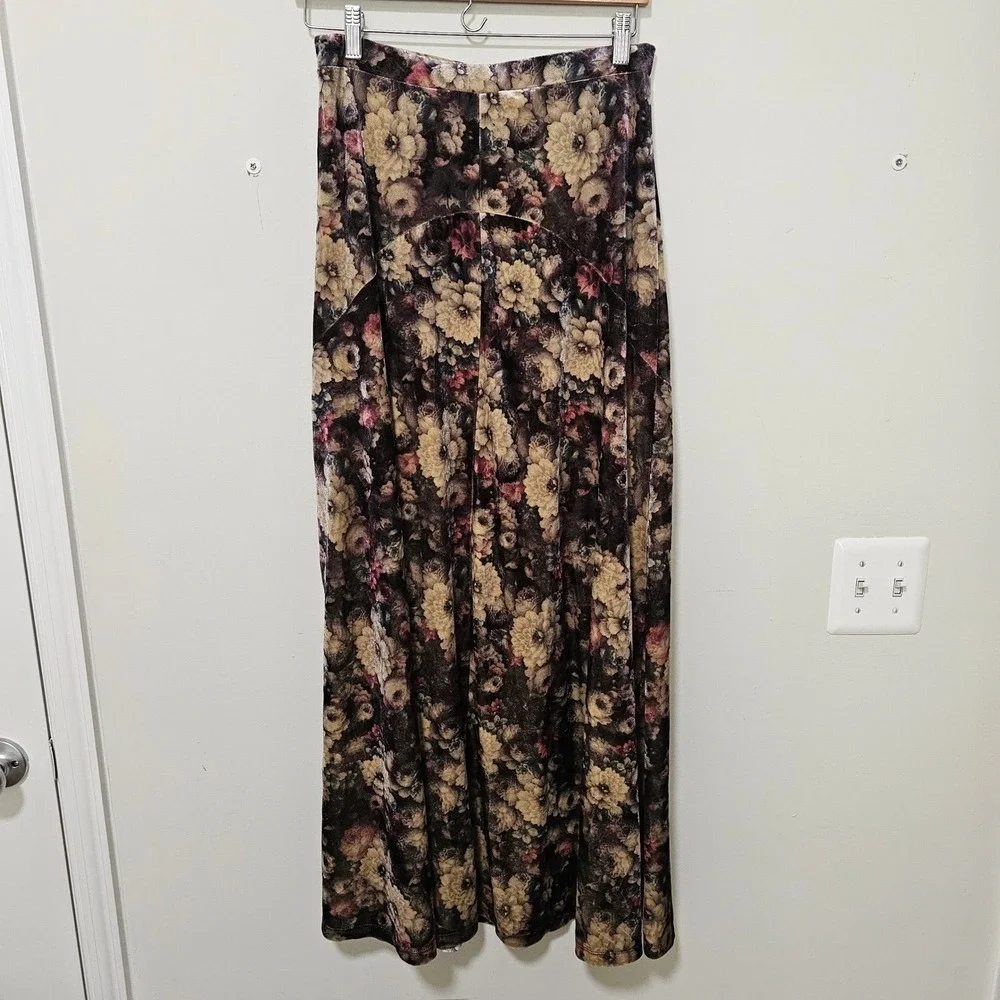 Vintage Forever 21 Floral Velvet Maxi Skirt Medium Fairygrunge Y2K Romantic
